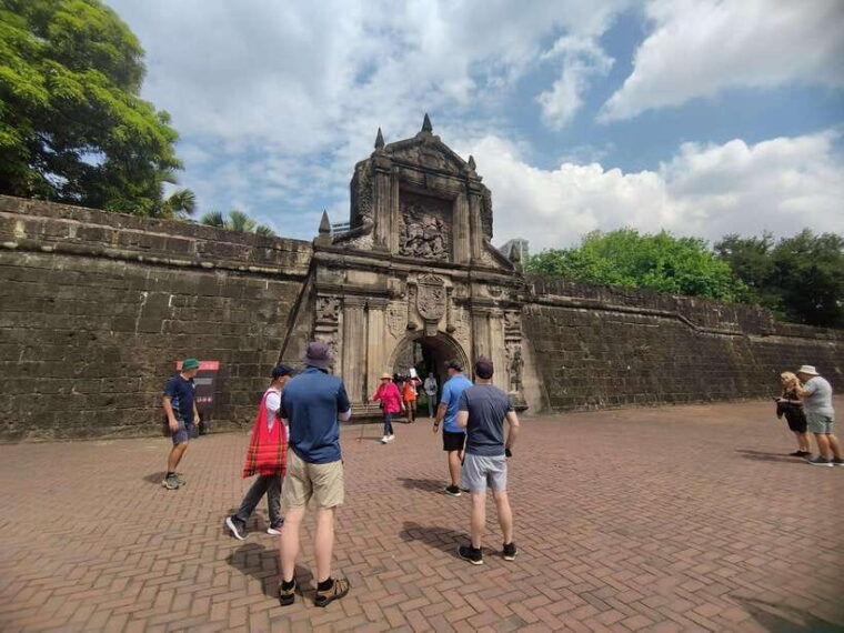 manila-intramuros-tour-6-hours-city-tour-with-van-service