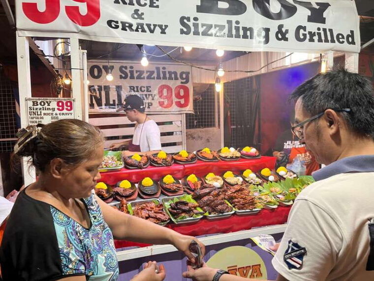 manila-night-market-with-local-guide