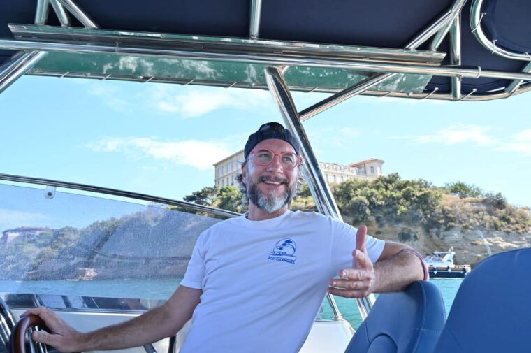marseille-boat-tour-to-the-calanques-of-the-blue-coast