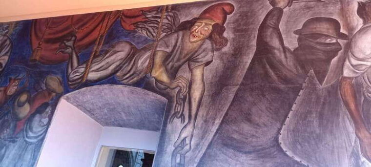 mexico-city-murals-at-the-museum-of-san-ildefonso