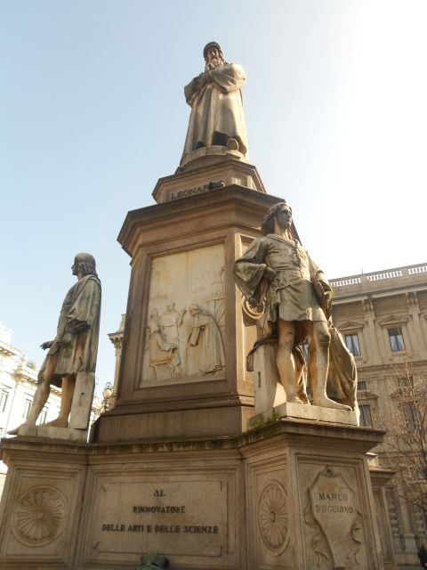 milan-private-or-shared-essential-walking-tour