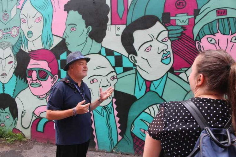 montreal-guided-walking-tour-of-montreals-murals