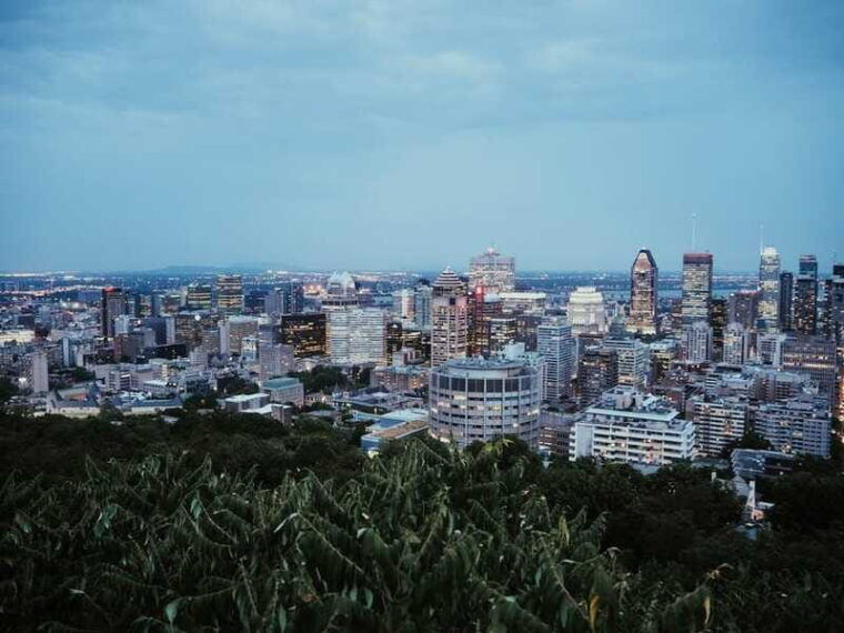 montreal-private-walking-tour-with-underground-city