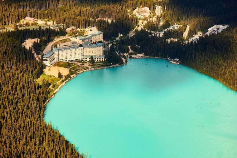 moraine-lake-sunrise-lake-louise-from-calgary-canmore-banf