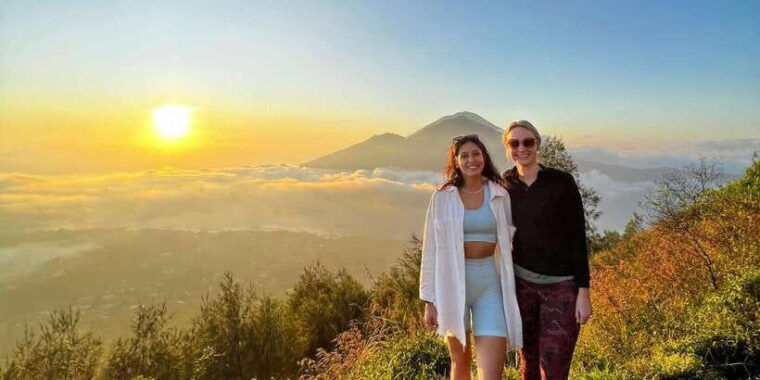 mount-batur-sunrise-hike-breakfast-hotel-transfer