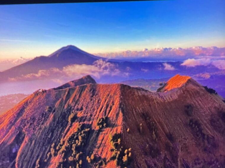mount-batur-trekking-with-breakfast-and-natural-hot-spring