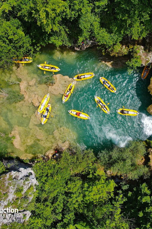 mreznica-upper-canyon-kayak-tour