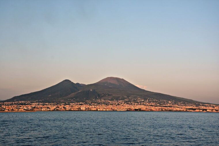 naples-vesuvius-half-day-trip-with-lunch-and-wine-tasting