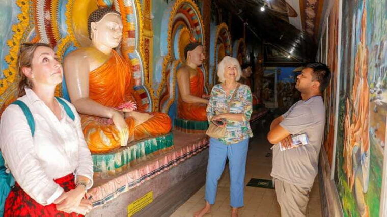 negombo-city-tour-by-car-with-professional-guiding