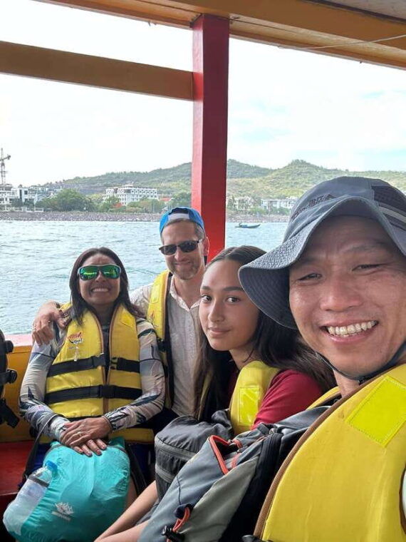 nha-trang-snorkeling-floating-bar-party-daily-tour