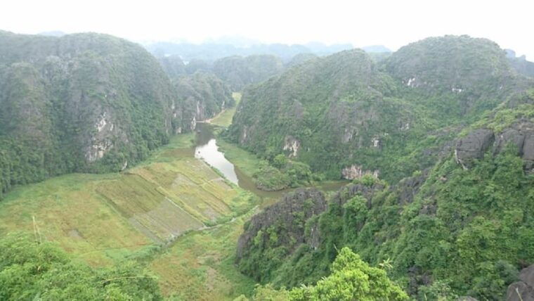 ninh-binh-2-day-excursion-with-guide-and-activities