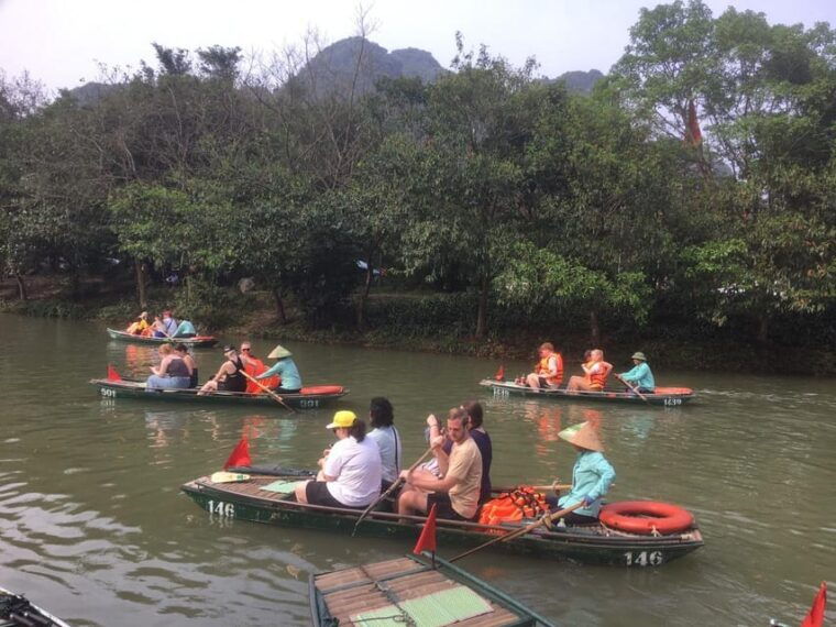 ninh-binh-hoa-lu-trang-an-and-mua-cave-day-tour-2