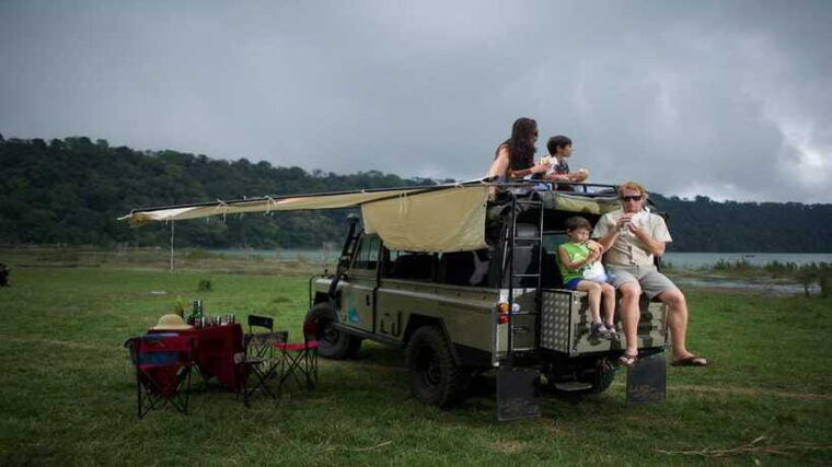 north-bali-private-guided-4x4-jeep-cycling-hot-spring