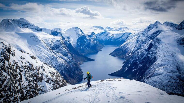 norway-alpine-ski-touring-week-in-eresfjord