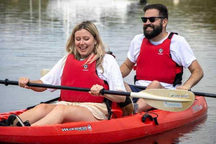 norwich-kayak-down-the-norfolk-broads