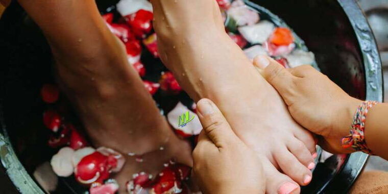 nusa-dua-traditional-lulur-massage-spa-treatment