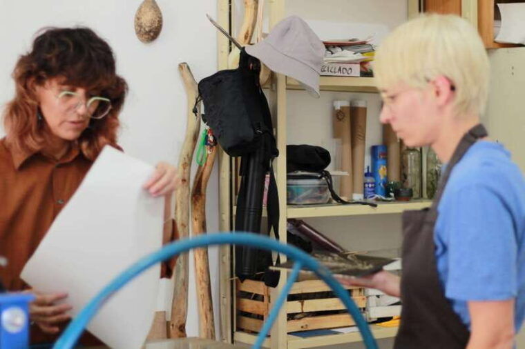 oaxaca-de-juarez-art-printing-workshop-with-a-local-artist