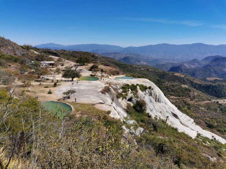 oaxaca-full-day-guided-tour-on-the-hierve-el-agua-route