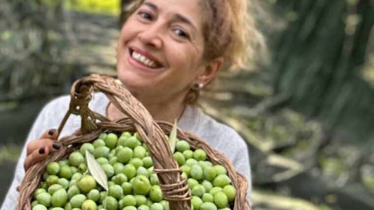 oristano-visit-a-farm-with-oil-tasting