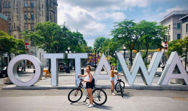 ottawa-4-or-8-hour-bike-rental-with-self-guided-tour