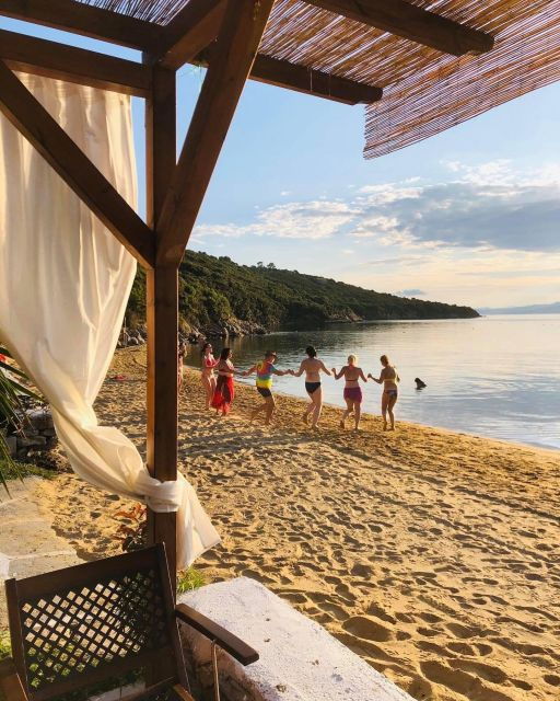 ouranoupoli-mount-athos-banana-beach