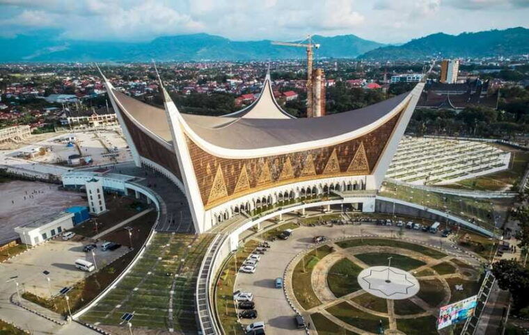 padang-amazing-city-tour-padang-with-lunch