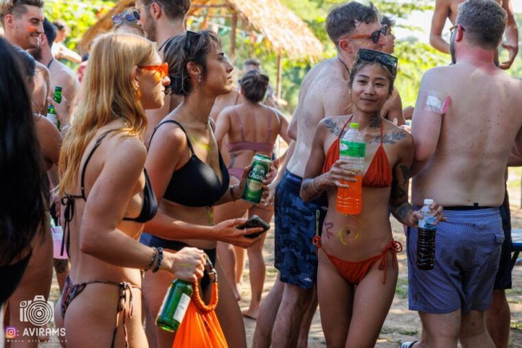 pai-jungle-tubing-river-excursion-with-djs-foam-party