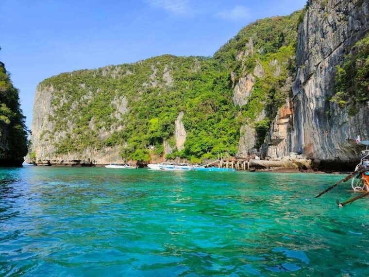 phi-phi-islands-private-longtail-boat-6-hour-trip