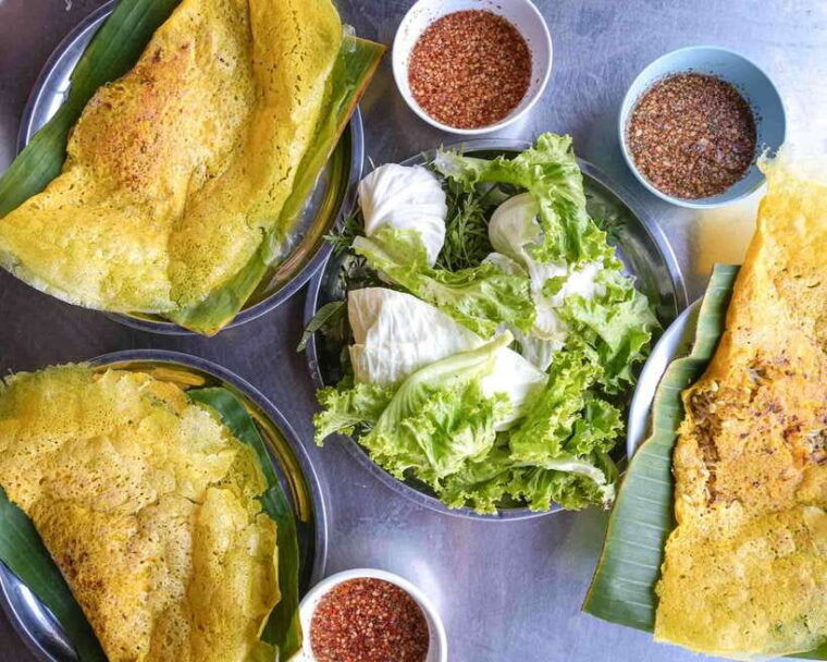 phnom-penh-morning-market-guided-breakfast-tour-by-tuktuk