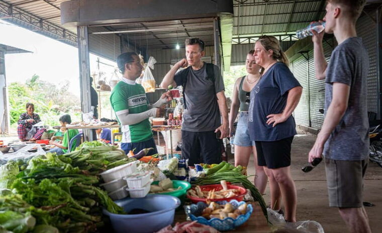 phnom-penh-silk-islands-half-day-bike-tour
