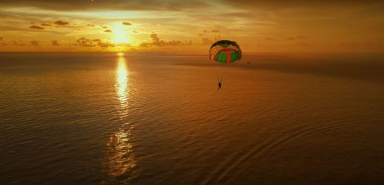 phu-quoc-explore-3-islands-parasailing-and-jetski-combo