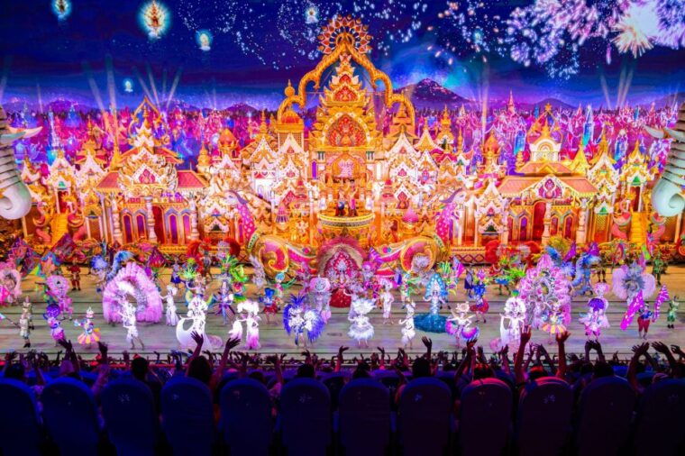 phuket-carnival-magic-ticket-with-dinner-and-transfer
