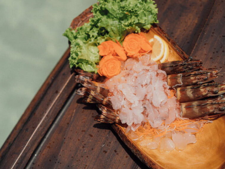 phuket-luxury-longtail-boat-islands-hopping-experience