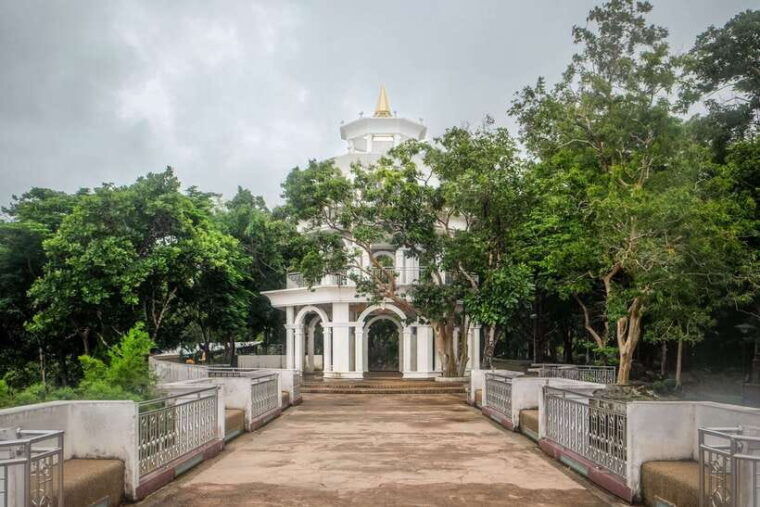 phuket-wat-chalong-viewpoint-and-old-town-guided-tour