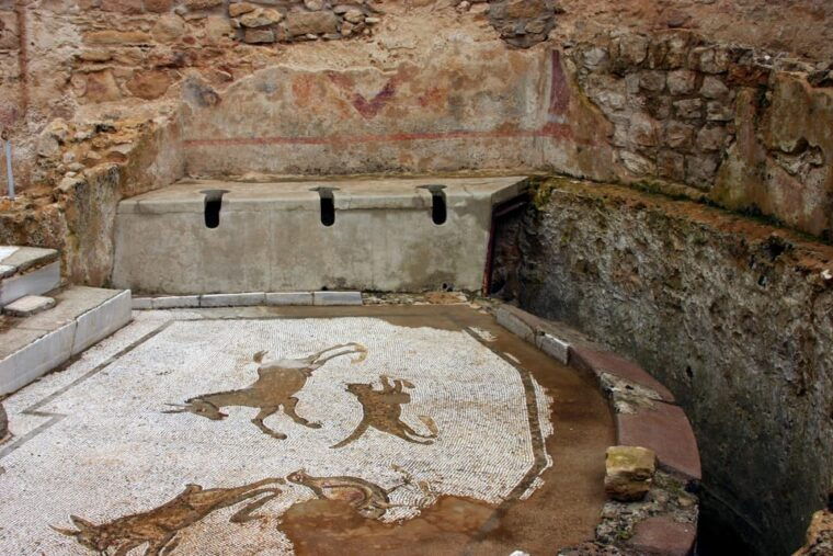 piazza-armerina-private-villa-romana-del-casale-guided-tour