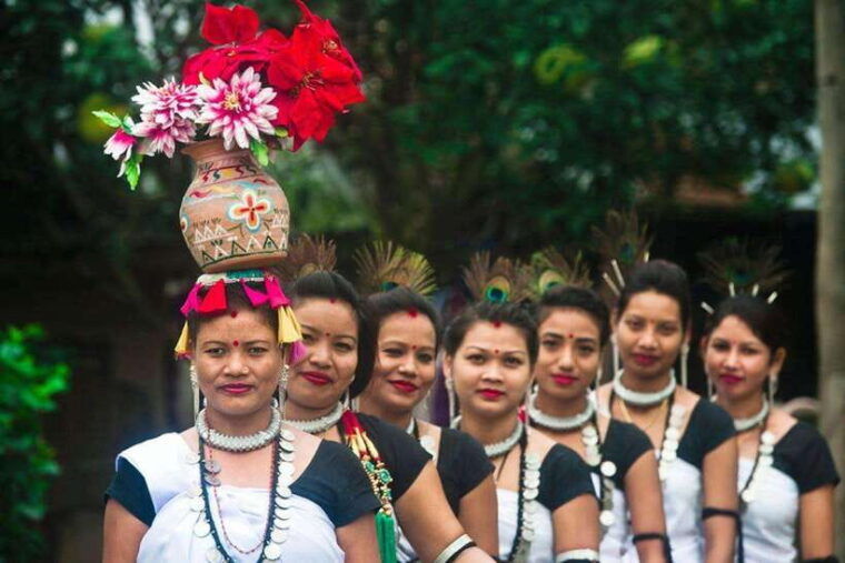 pokhara-5-day-chitwan-wildlife-lumbini-pilgrimage-tour