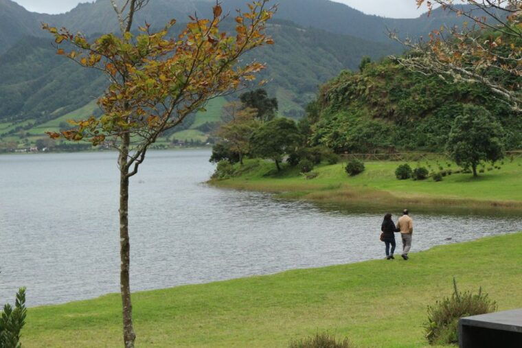 ponta-delgada-half-day-4x4-sete-cidades-trip