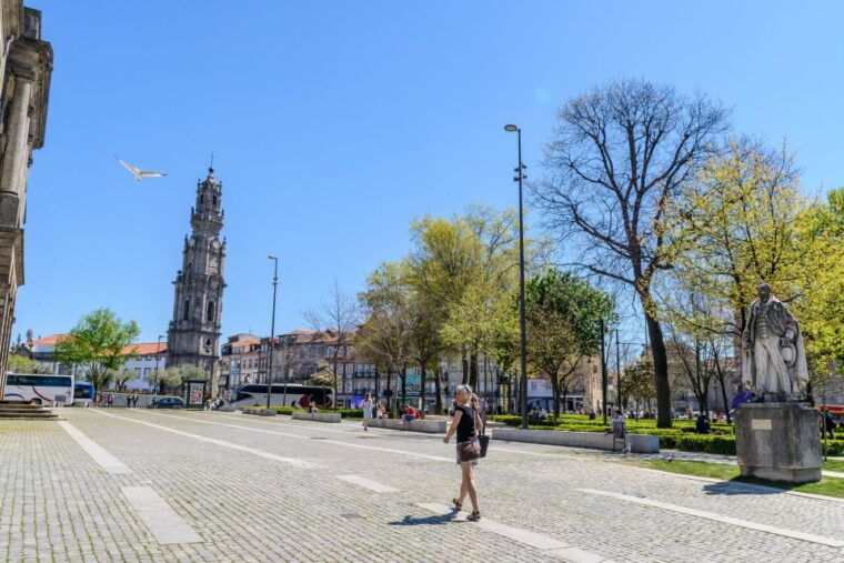 porto-clerigos-tower-entrance-ticket