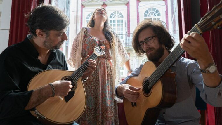 porto-live-fado-concert-with-glass-of-tawny-port-wine