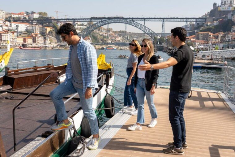 porto-walking-tour-lello-bookshop-boat-and-cable-car