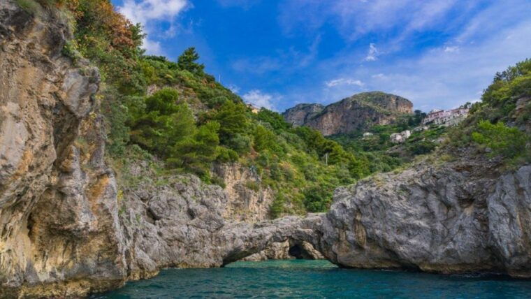 positano-amalfi-coast-group-guided-boat-tour-with-prosecco
