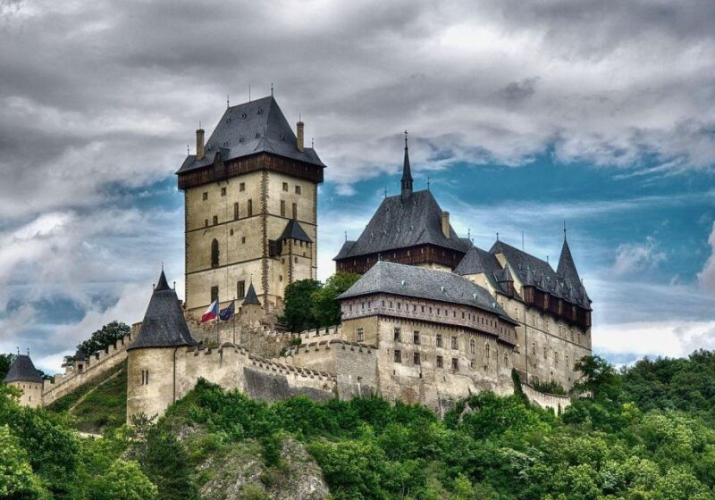 prague-all-inclusive-karlstejn-castle-and-caves-tour