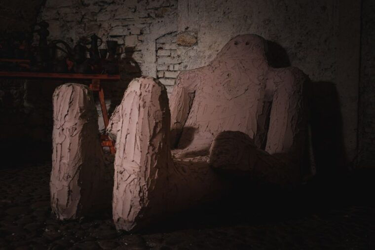 prague-ghosts-legends-medieval-underground-dungeon-tour