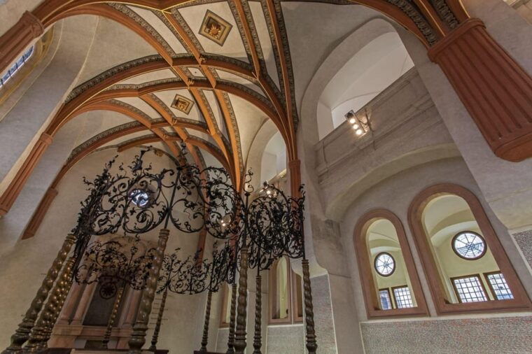 prague-jewish-town-synagogue-skip-the-line-entry-ticket