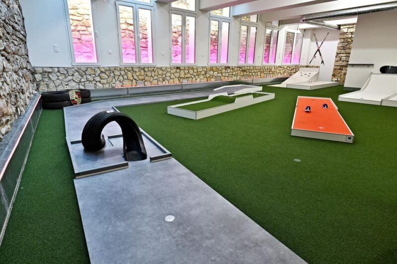 prague-mazemania-miniature-golf-experience