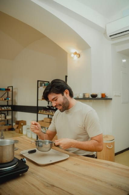 prague-soy-candle-making-workshop