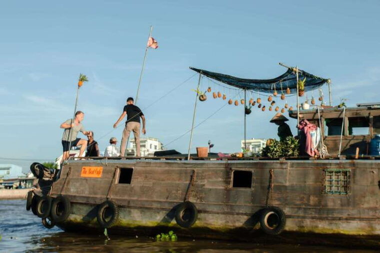 premium-can-tho-floating-cooking-class