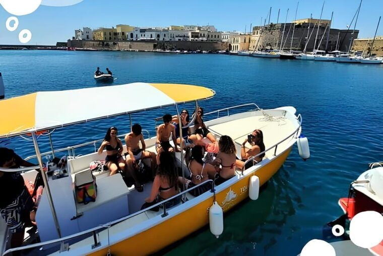 private-boat-tour-gallipoli-punta-s-andrea-island-aperitif