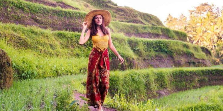 private-full-day-lempuyang-gate-of-heaven-tour