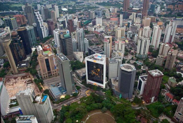 private-kuala-lumpur-and-putrajaya-highlights-in-one-day